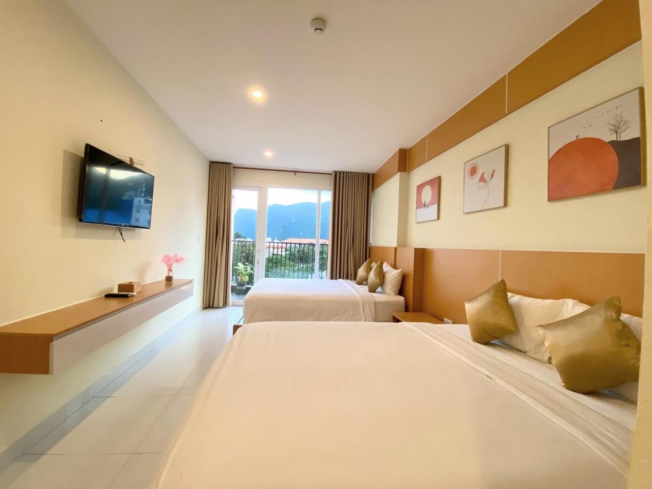 Conson Hotel Chi Khu Co Ong Bagian luar foto