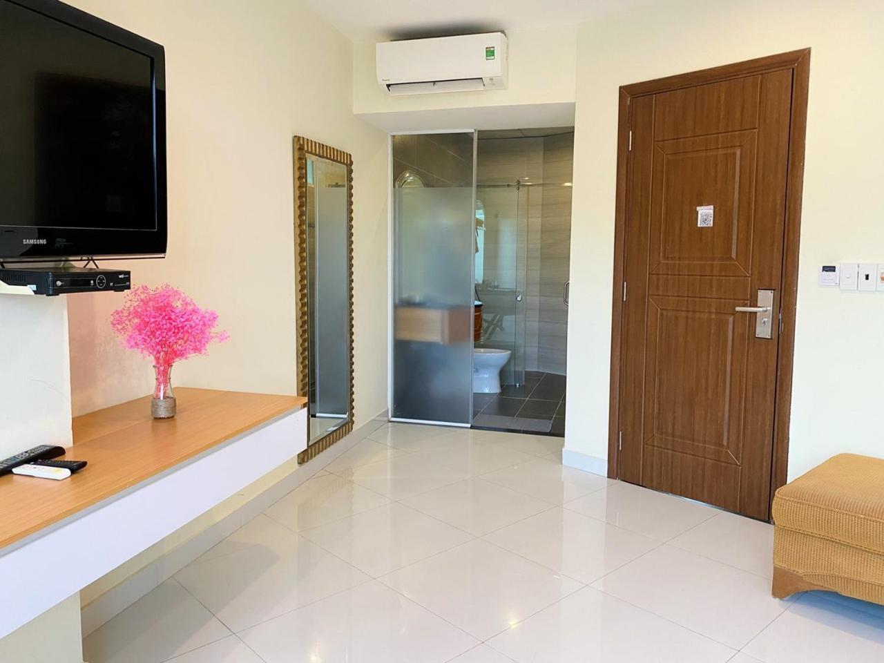 Conson Hotel Chi Khu Co Ong Bagian luar foto