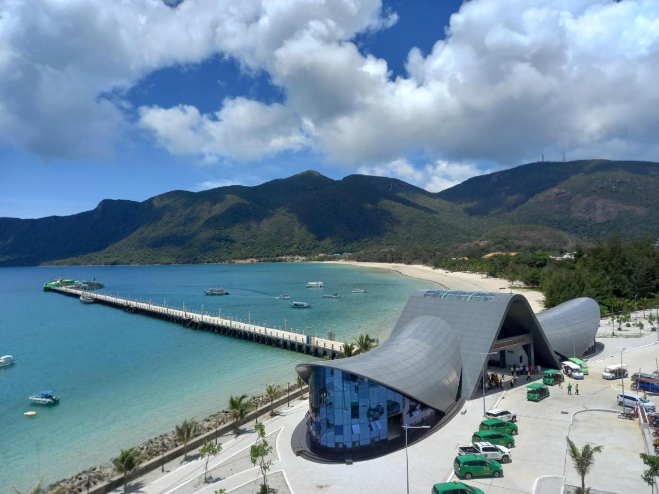 Conson Hotel Chi Khu Co Ong Bagian luar foto